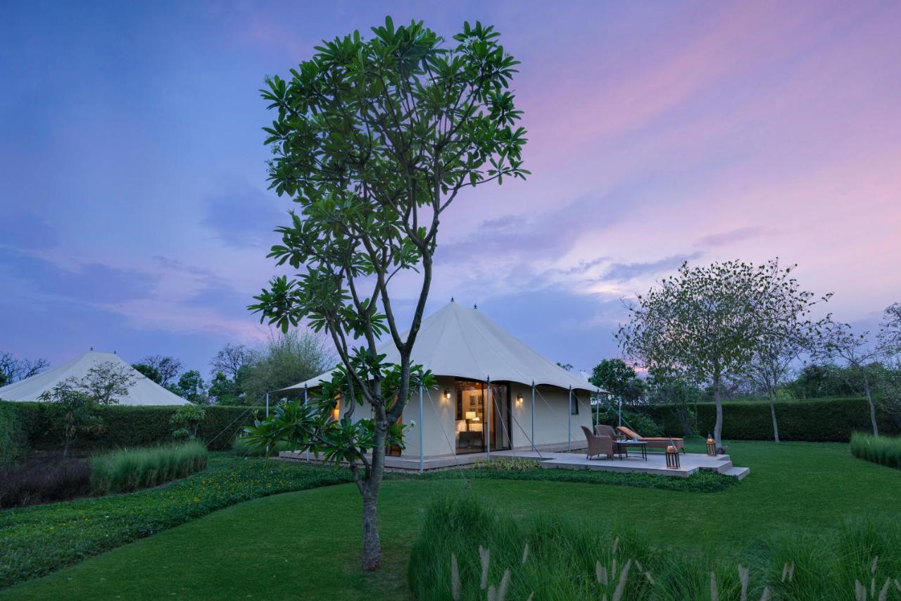 The Oberoi Vindhyavilas Wildlife Resort, Bandhavgarh