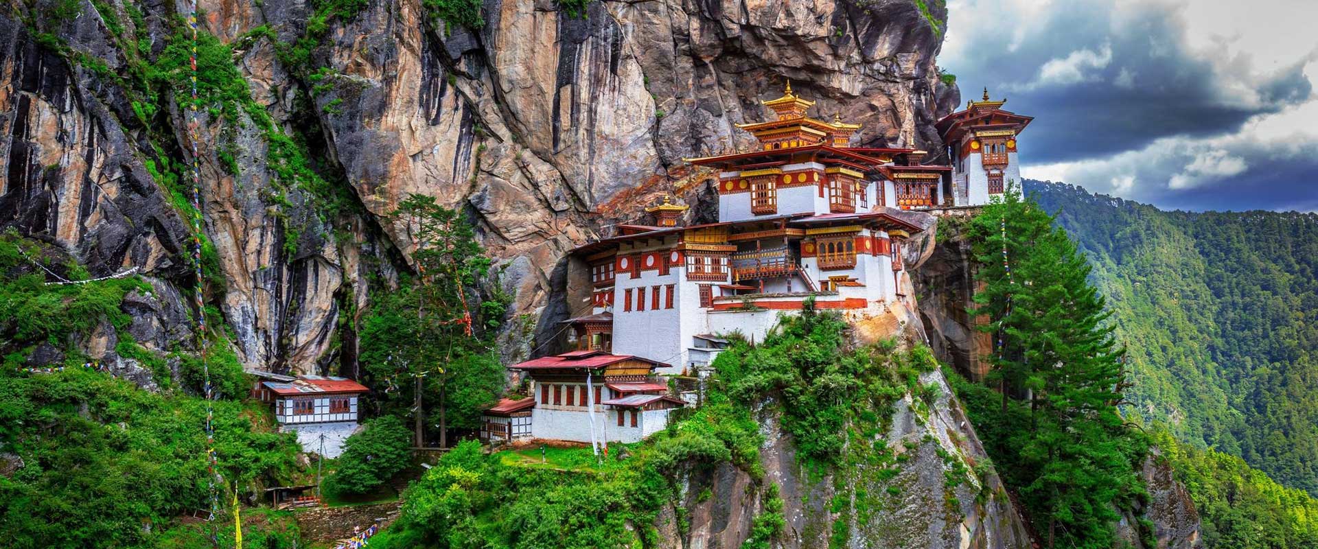 6 DAYS IN BHUTAN