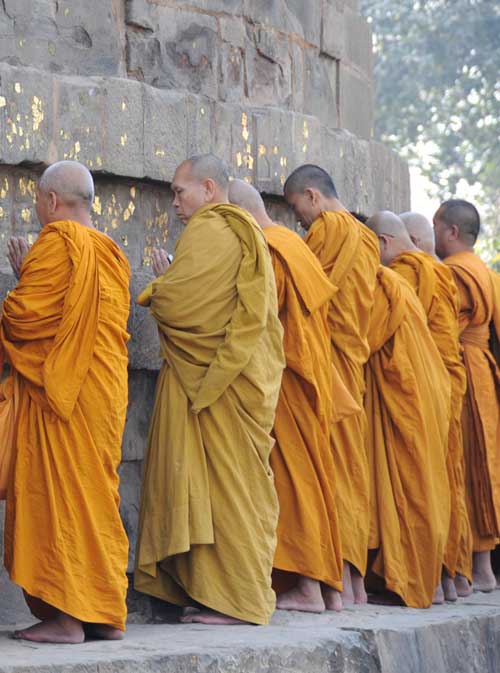 BUDDHIST PILGRIMAGE TOUR (ARR. VAR – DEP. VAR)