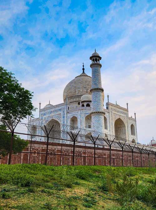 AGRA OVERNIGHT TOUR FROM BANGALORE