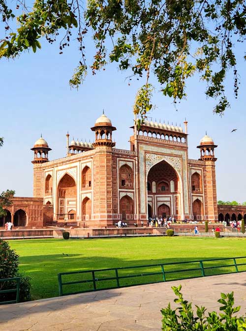 MAGNIFICENT NORTH EAST TOUR 