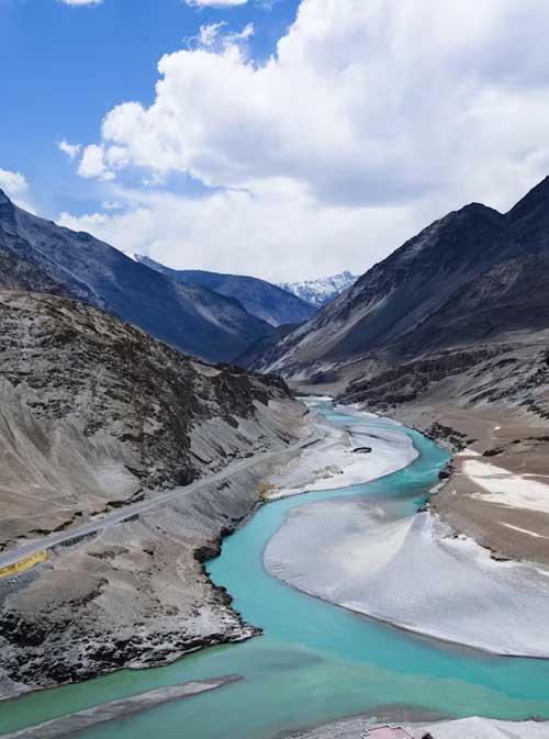 THE HIMALAYA IS HEAVEN TOUR 