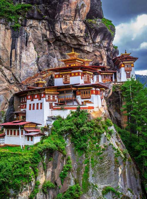 6 DAYS IN BHUTAN